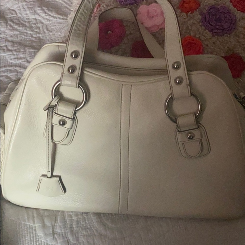 Hand bag